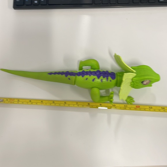Zuru Robo Alive Frilled Neck Lizard Robotic Pet Green Battery Operated Toy WORKS - Picture 5 of 5